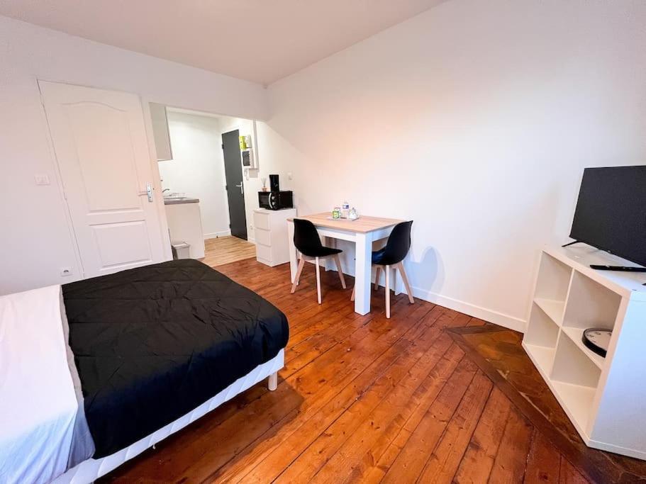 Appartement Maciet 2- Centre Ville Meaux-Gare-Disney מראה חיצוני תמונה